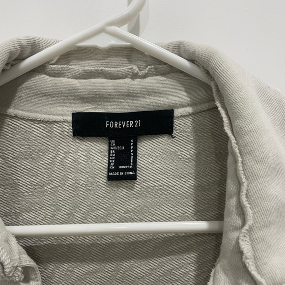 Cream Shacket - Picture 2 of 4